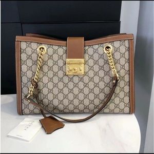 Gucci shoulder bag medium size